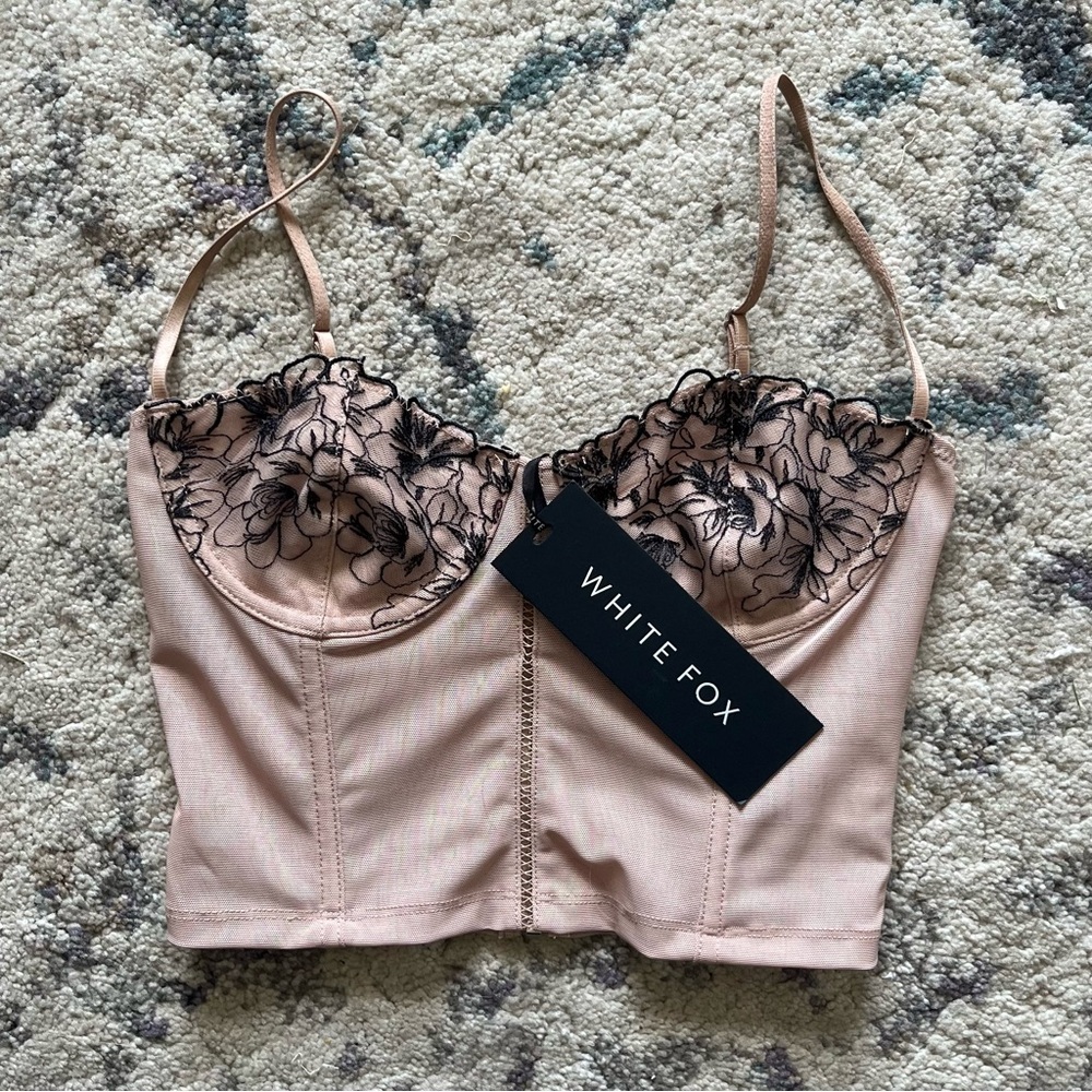 White Fox Bustier - Picture 2 of 10